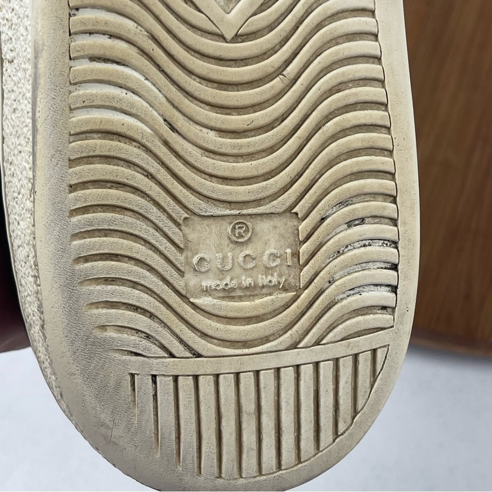 Black Leather Men's Low-Top Sneakers with Green/Red Stripe - Picture 10 of 12